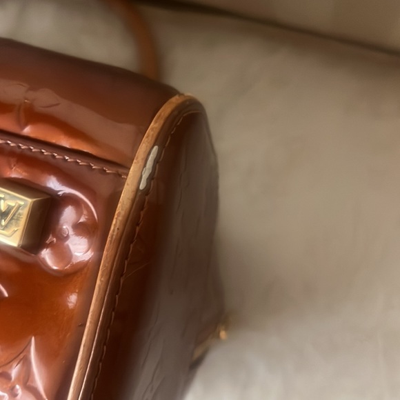 đź’Żauthentic Louis Vuitton Bronze Epi - Picture 11 of 16